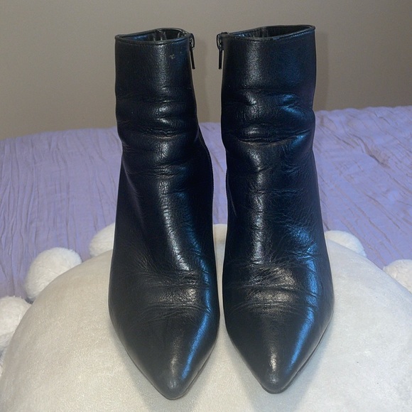 Aldo Shoes - Aldo Women's  Block Heel Ankle Boots. Size 9